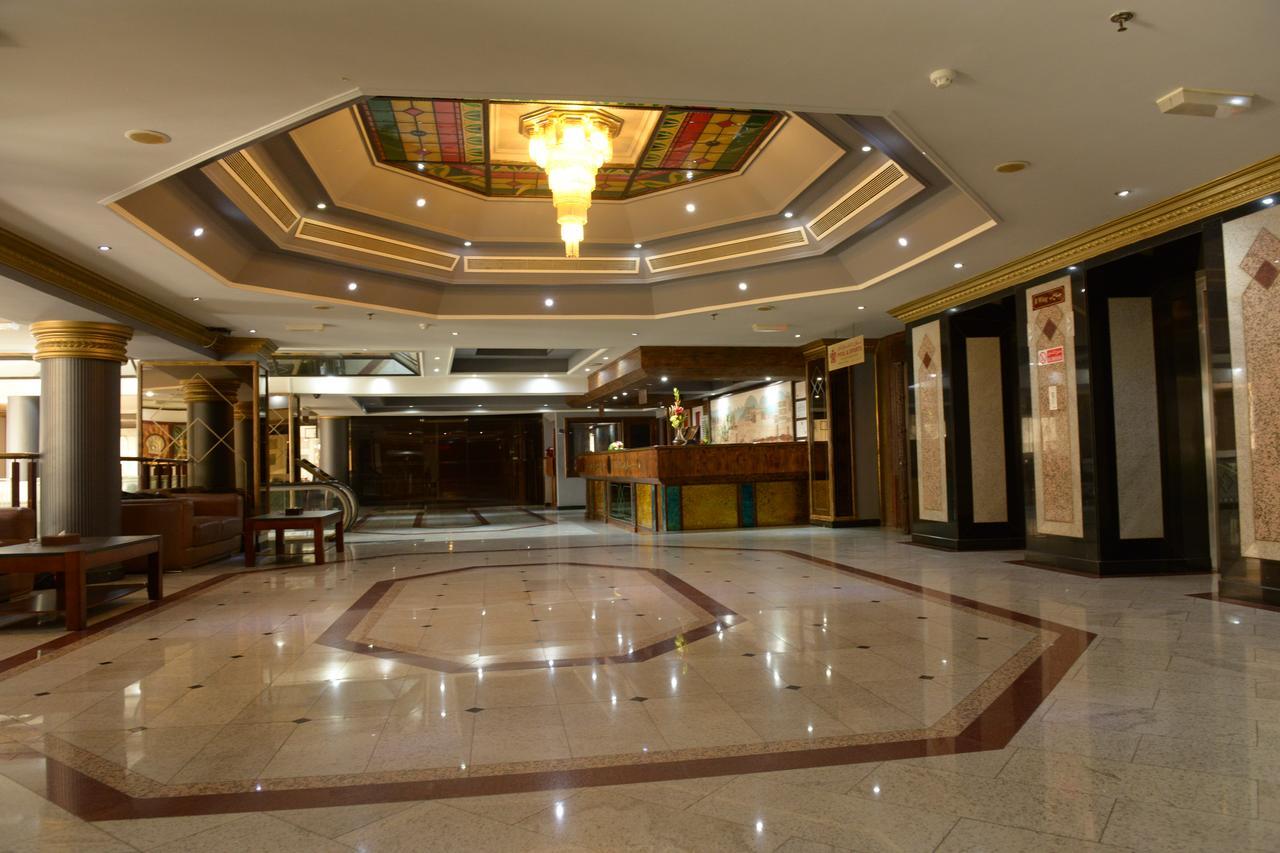 Phoenicia Hotel Manama Exterior foto