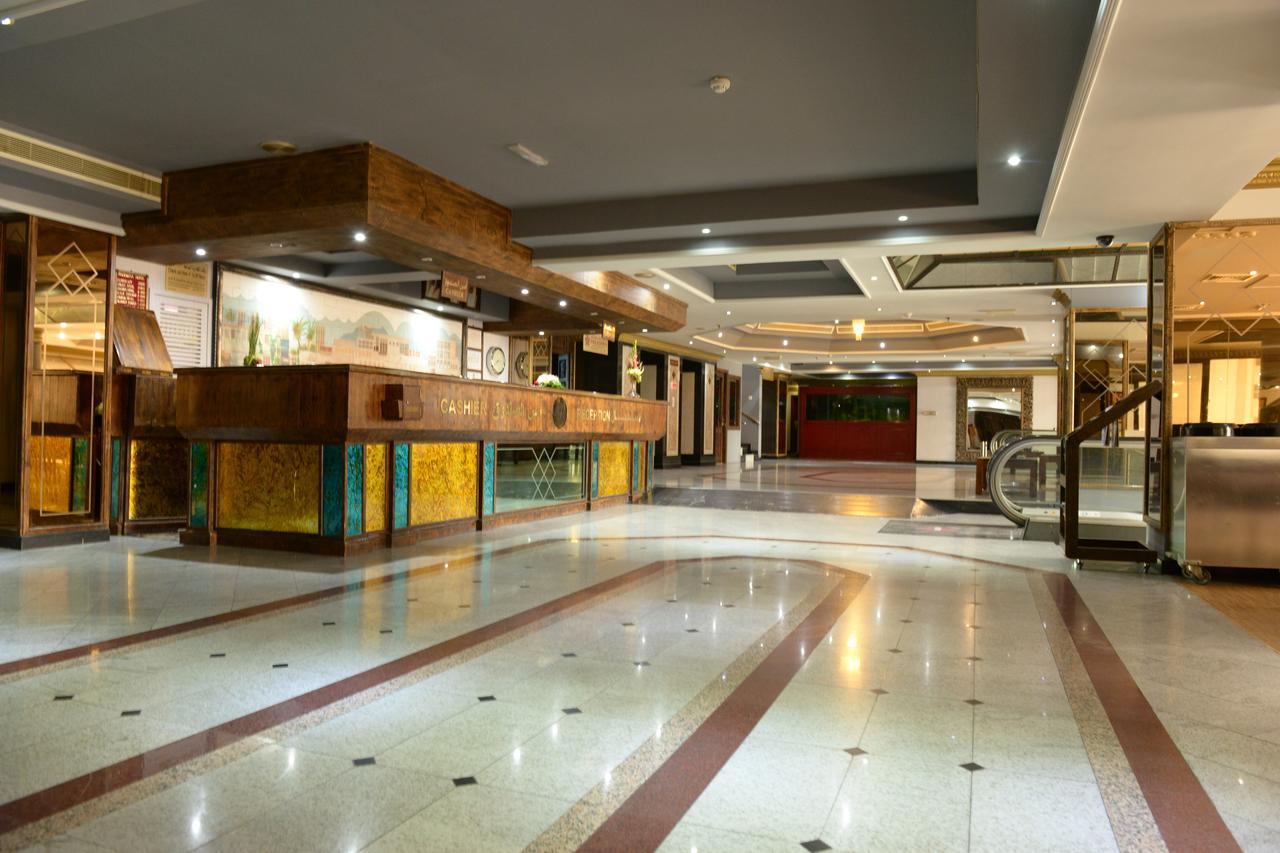 Phoenicia Hotel Manama Exterior foto
